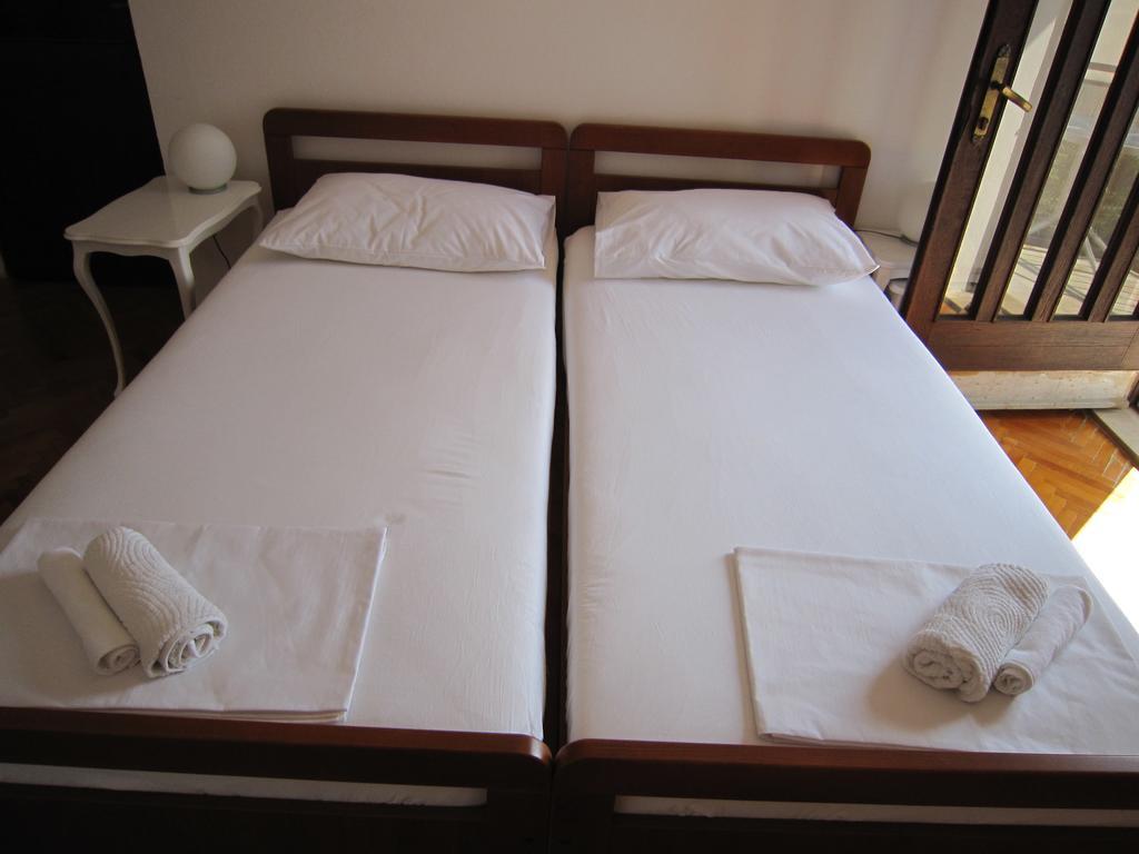 Holiday Home Mona Igrane Room photo